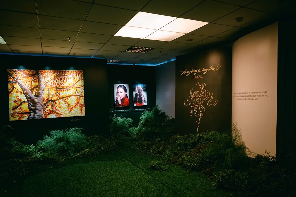 hoa lá giả trang trí Gallery
